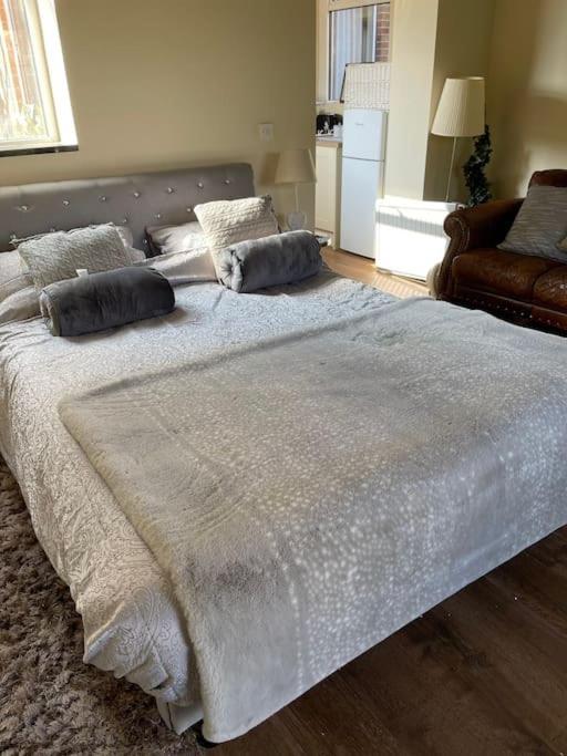 Villa Beautiful Cotswold Couples Retreat Bourton-on-the-Water Exterior foto