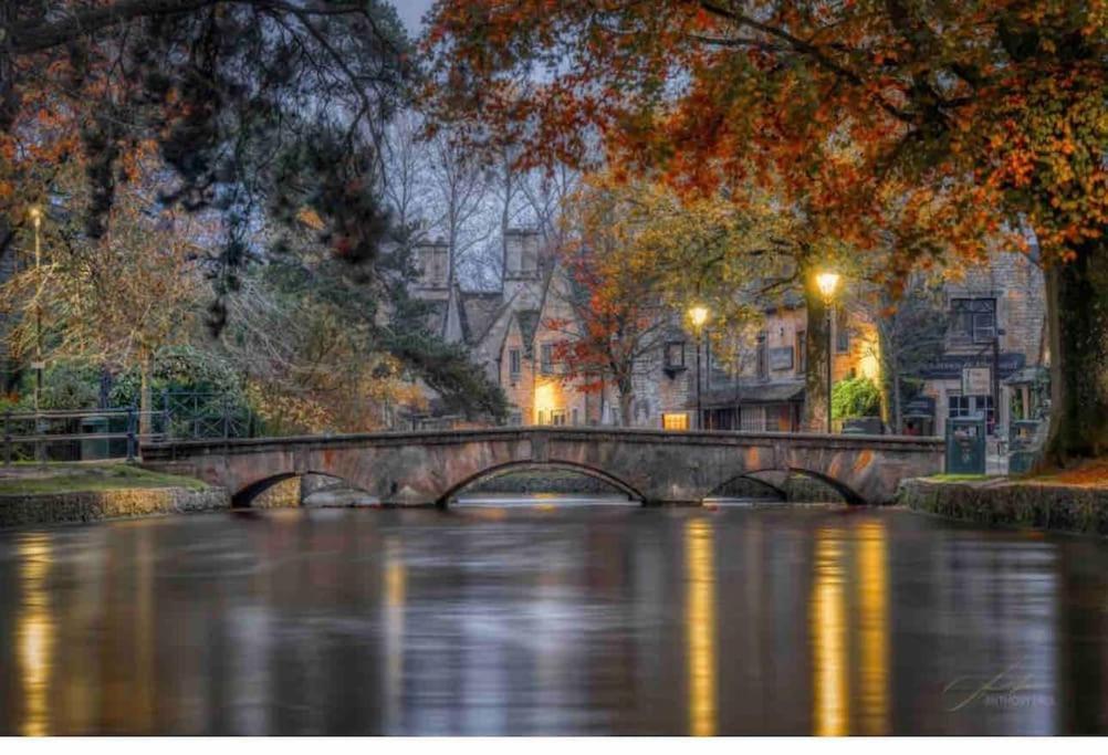 Villa Beautiful Cotswold Couples Retreat Bourton-on-the-Water Exterior foto
