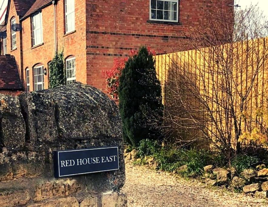 Villa Beautiful Cotswold Couples Retreat Bourton-on-the-Water Exterior foto